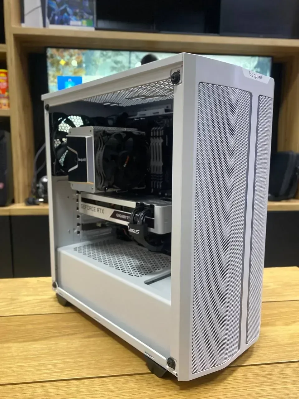 Ігрова збірка Ryzen 5600G / RTX 3070 / RAM 32 GB / SSD 512 GB