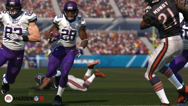 Игра Madden NFL 15 PS4 - фото 3 - мініатюра у модальному вікні