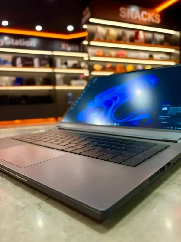 Ноутбук Intel QC7 I7-9750H/RTX 2070/RAM 16 GB/ 512GB SSD