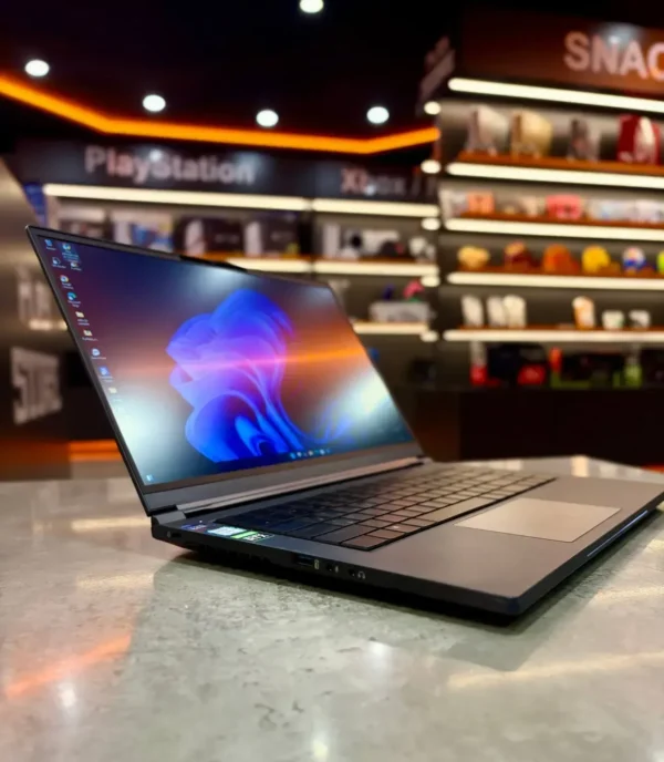 Ноутбук Intel QC7 I7-9750H/RTX 2070/RAM 16 GB/ 512GB SSD
