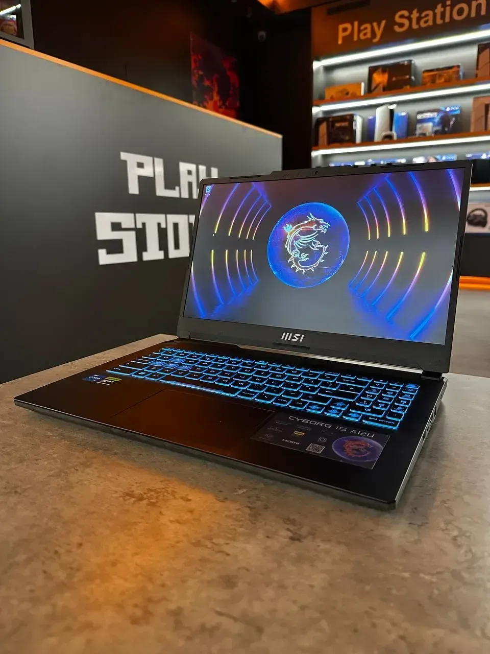 Ноутбук MSI Cyborg 15 A12U i5-12450H/RTX 2050/RAM 16 GB/SSD 512 GB